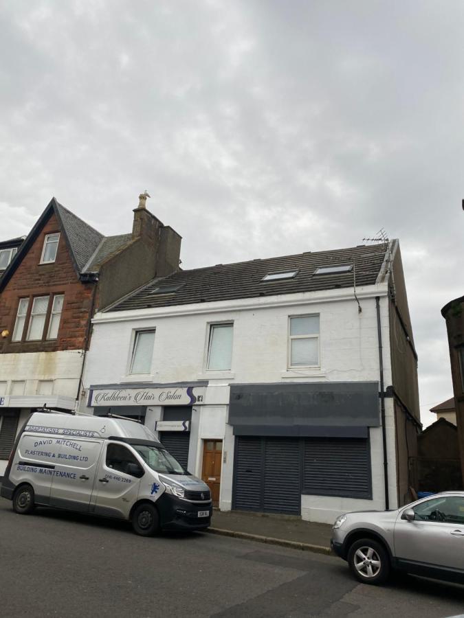 2 Bedroom Apartment In Saltcoats Town Beside The Seaside Экстерьер фото