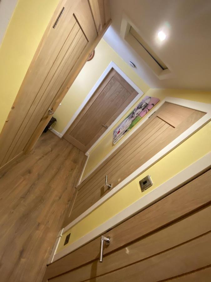 2 Bedroom Apartment In Saltcoats Town Beside The Seaside Экстерьер фото