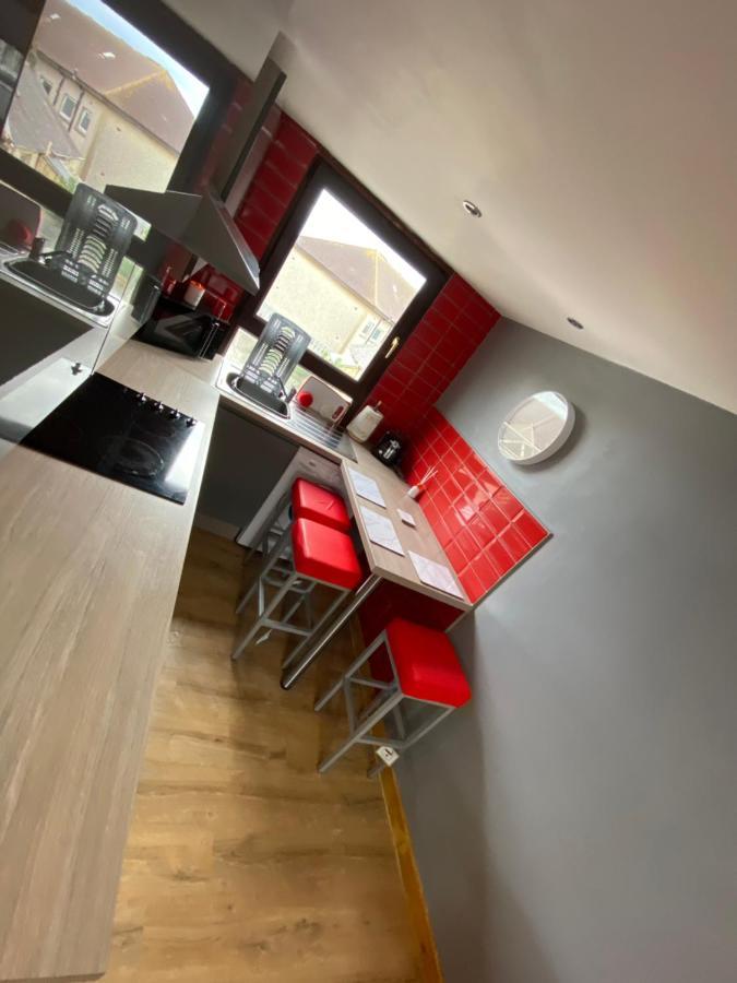 2 Bedroom Apartment In Saltcoats Town Beside The Seaside Экстерьер фото